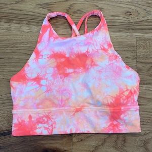 Lululemon high rise bra